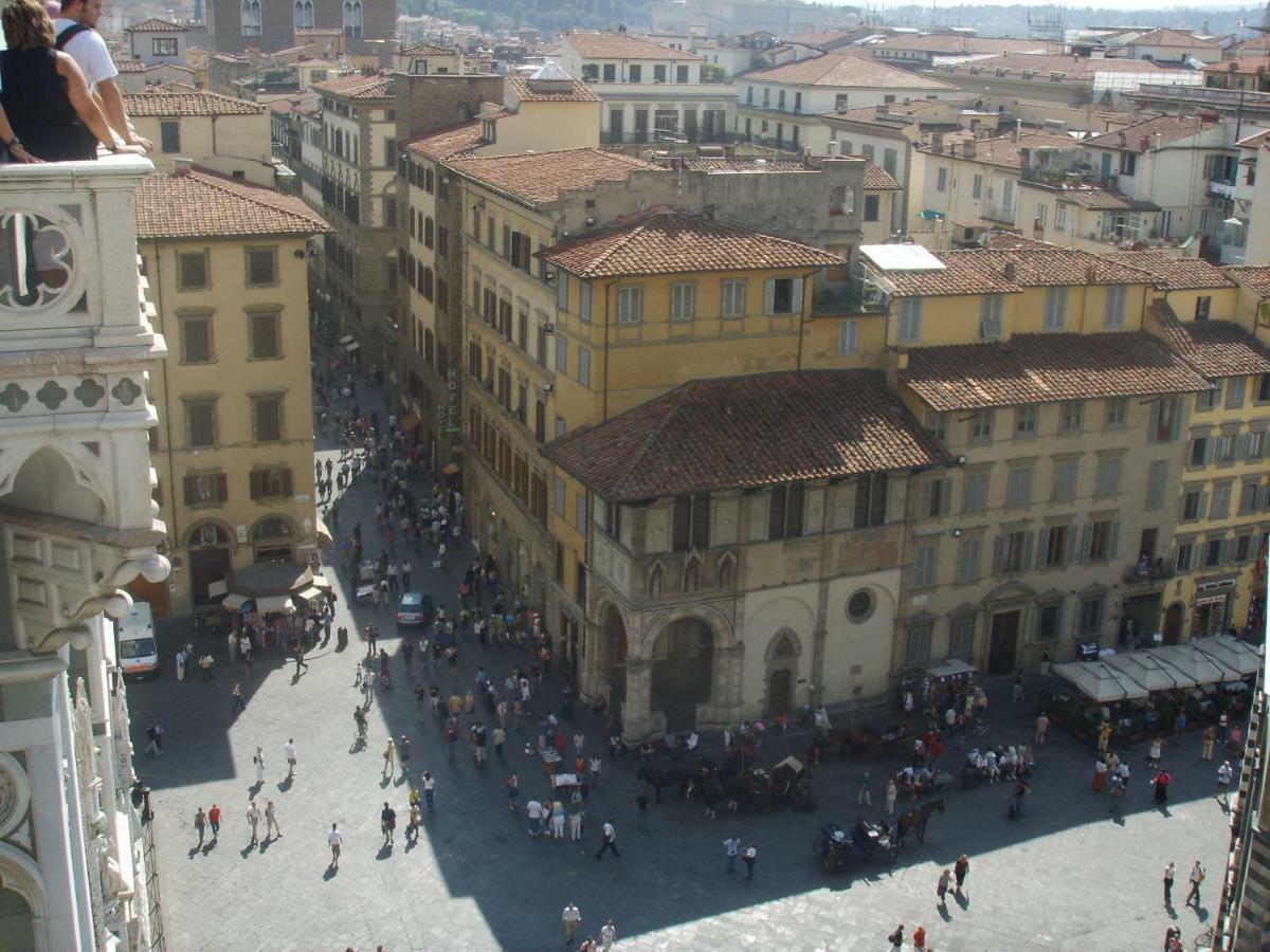 Calzaiuoli Luxury And Characteristic Apartment Florencia Exterior foto